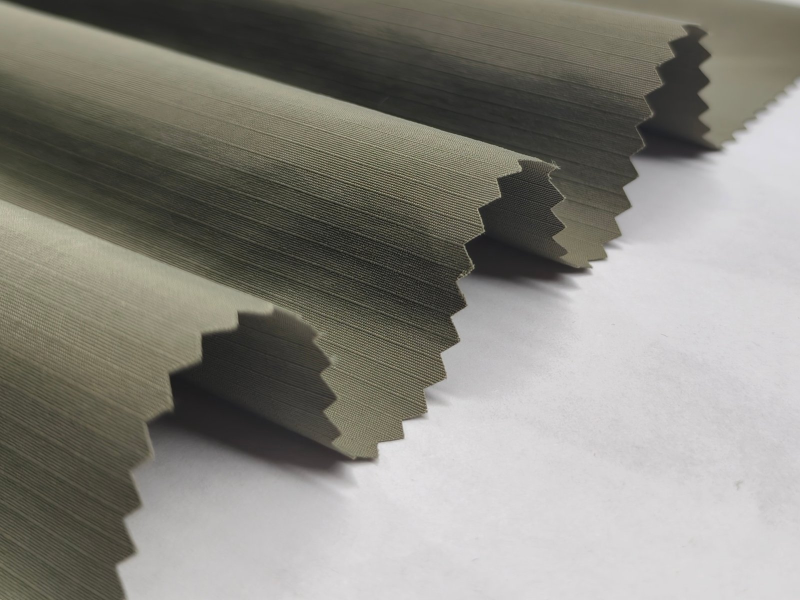 260T Tasilon Grid Nylon Fabric, 120–130 GSM, 150 cm Wide - Image 5