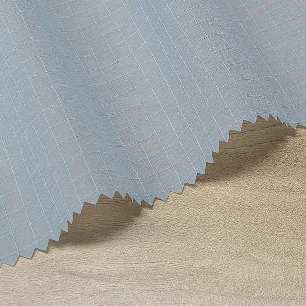 Shaoxing Yuyuan 100% Nylon Low Elastic Fabric 39GSM Ultra Thin Lightweight Breathable Soft Nylon Material for Sunscreen Coat - Image 5